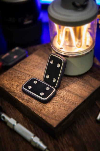 Armor Trick Slider – Replaceable Protective Frames, Floating Slider, Tuning-Fork Sound