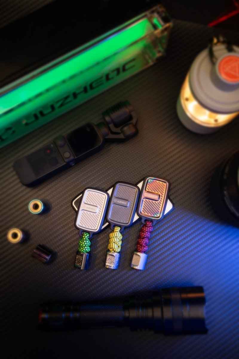 Armor Trick Slider – Replaceable Protective Frames, Floating Slider, Tuning-Fork Sound