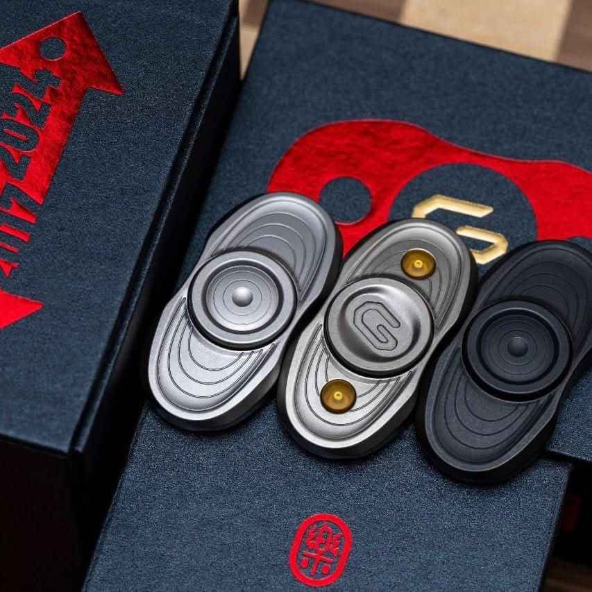 Gamer 2.0 Heavy-Duty Two-Leaf Fidget Spinner - EDC Stress Relief Toy