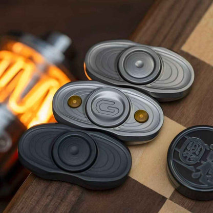 Gamer 2.0 Heavy-Duty Two-Leaf Fidget Spinner - EDC Stress Relief Toy