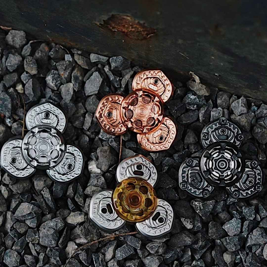 Gamer Mani Jewel 3-Layer Magnetic Fidget Spinner