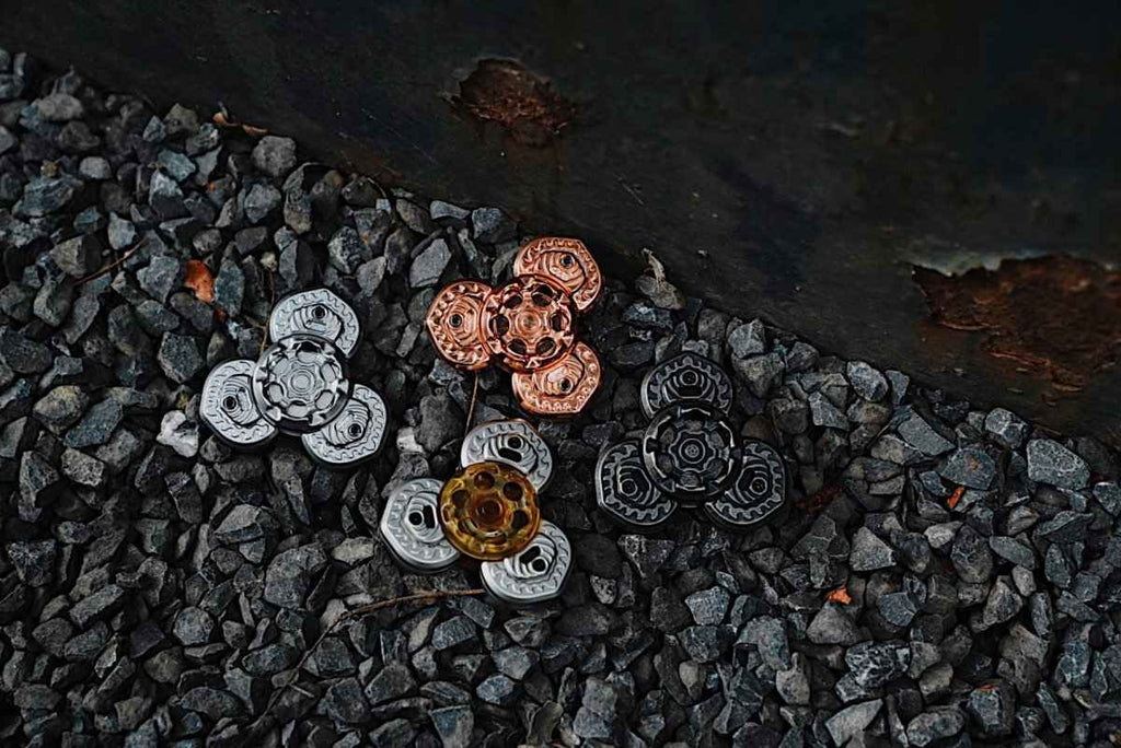 Gamer Mani Jewel 3-Layer Magnetic Fidget Spinner