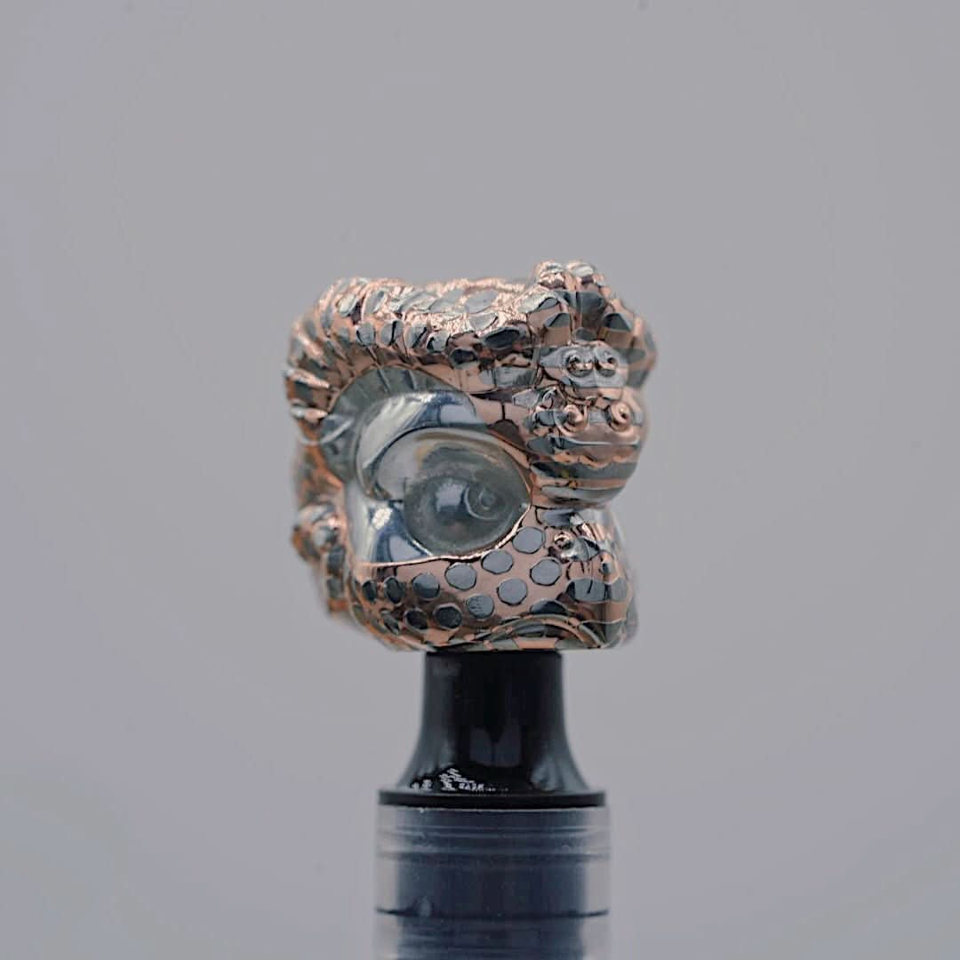 Superconductor Material Roc Pendant - Stylish Unique Decor Piece - Gamerstoretoys