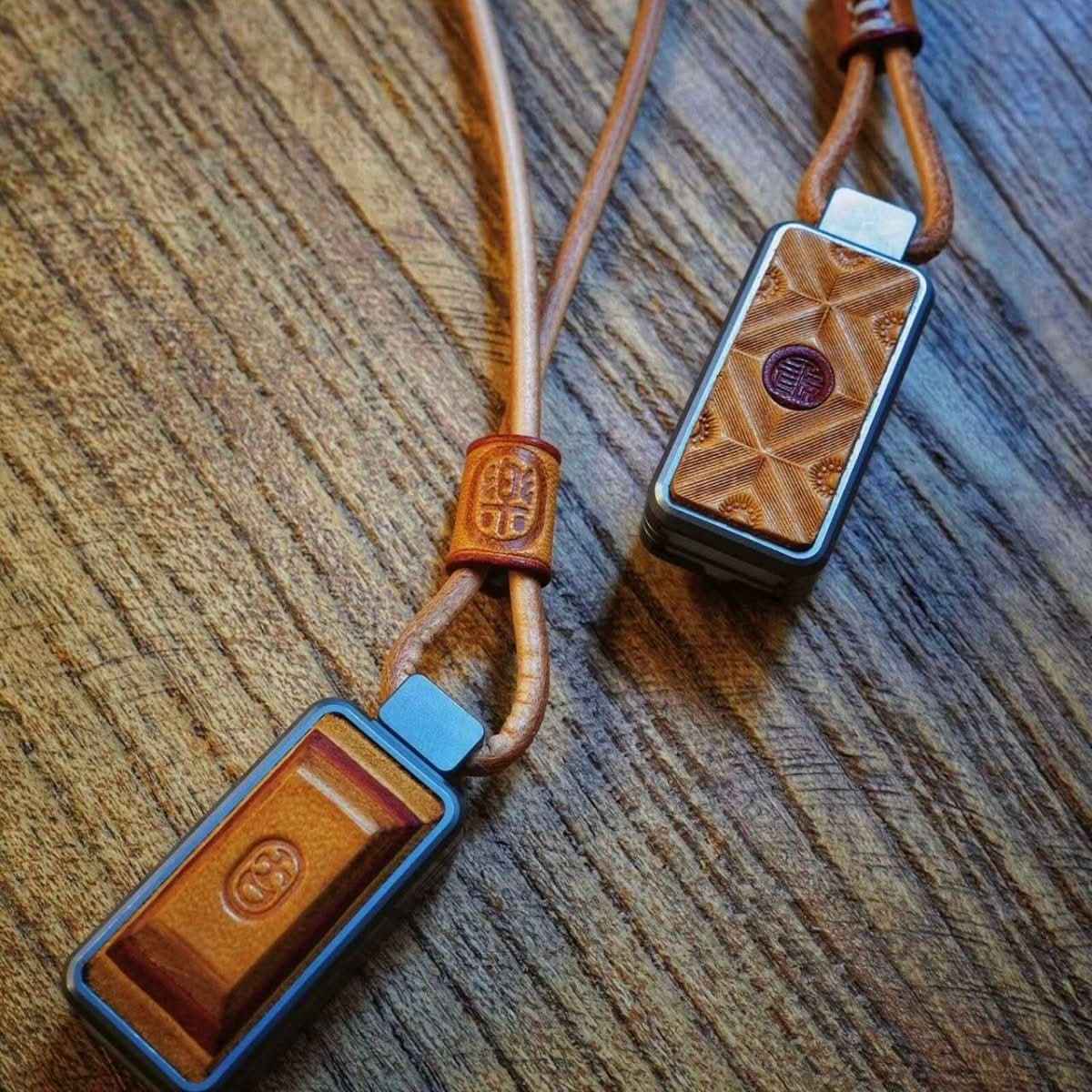 Vintage Leather & Metal EDC Slider - Auspicious 'Ji' Embossed Stress Relief Toy