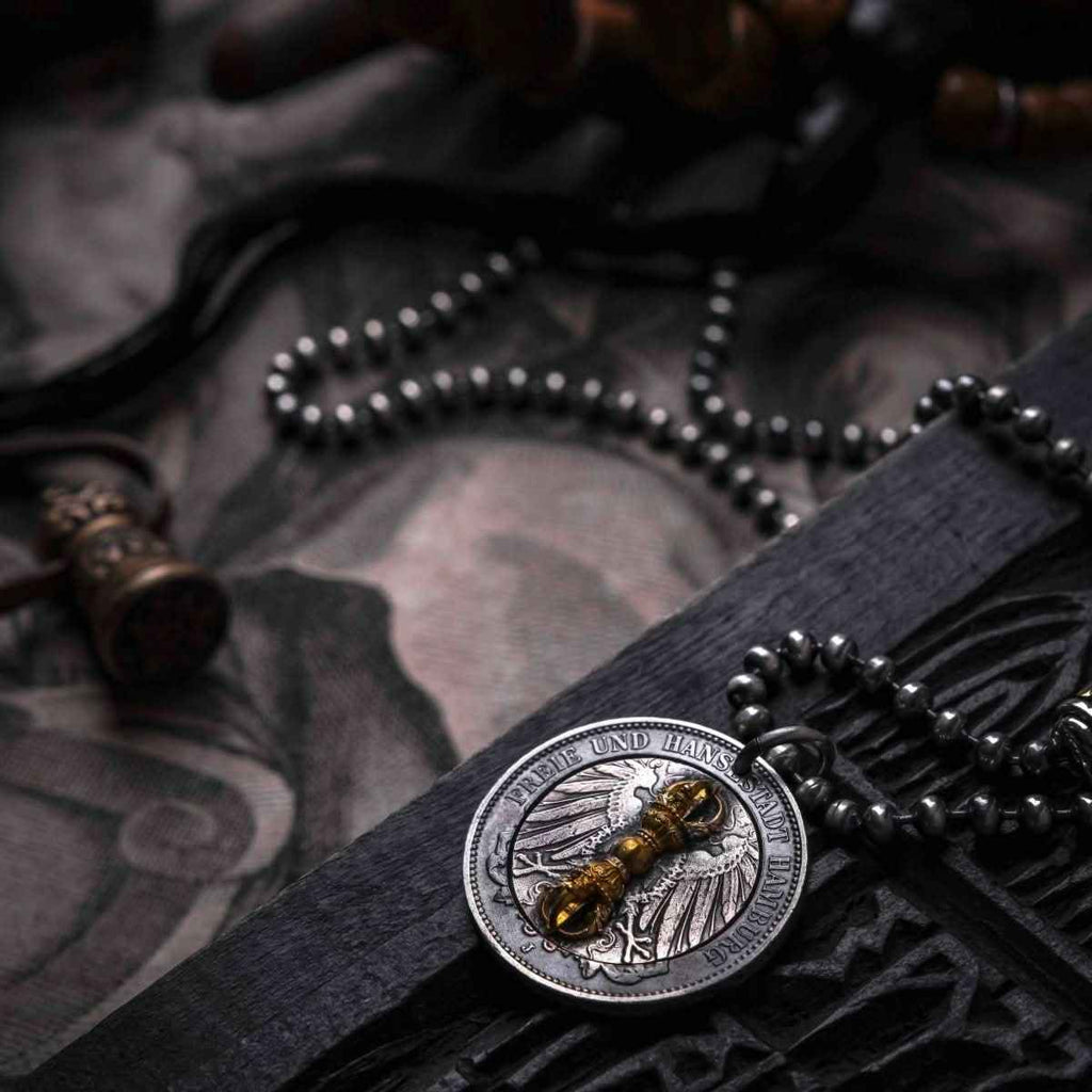 Vintage Round Hobo Coin Pendant - Men's Trendy EDC Accessory