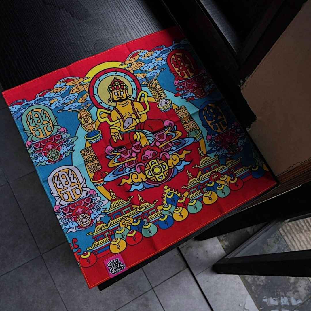 YOLO Yellow Jambhala Knife Cloth - Handmade Tibetan Thangka EDC Accessory